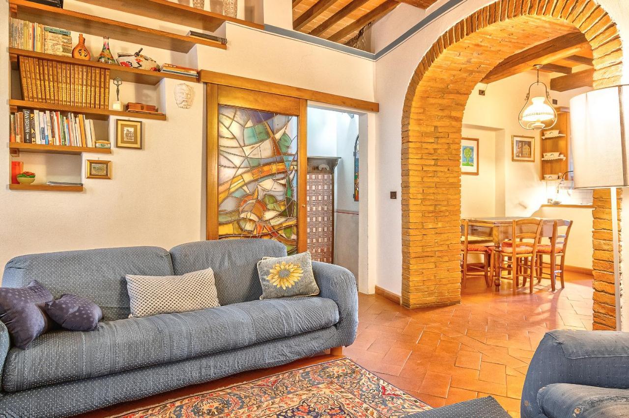 Renaissance Apartment Пиенца Екстериор снимка