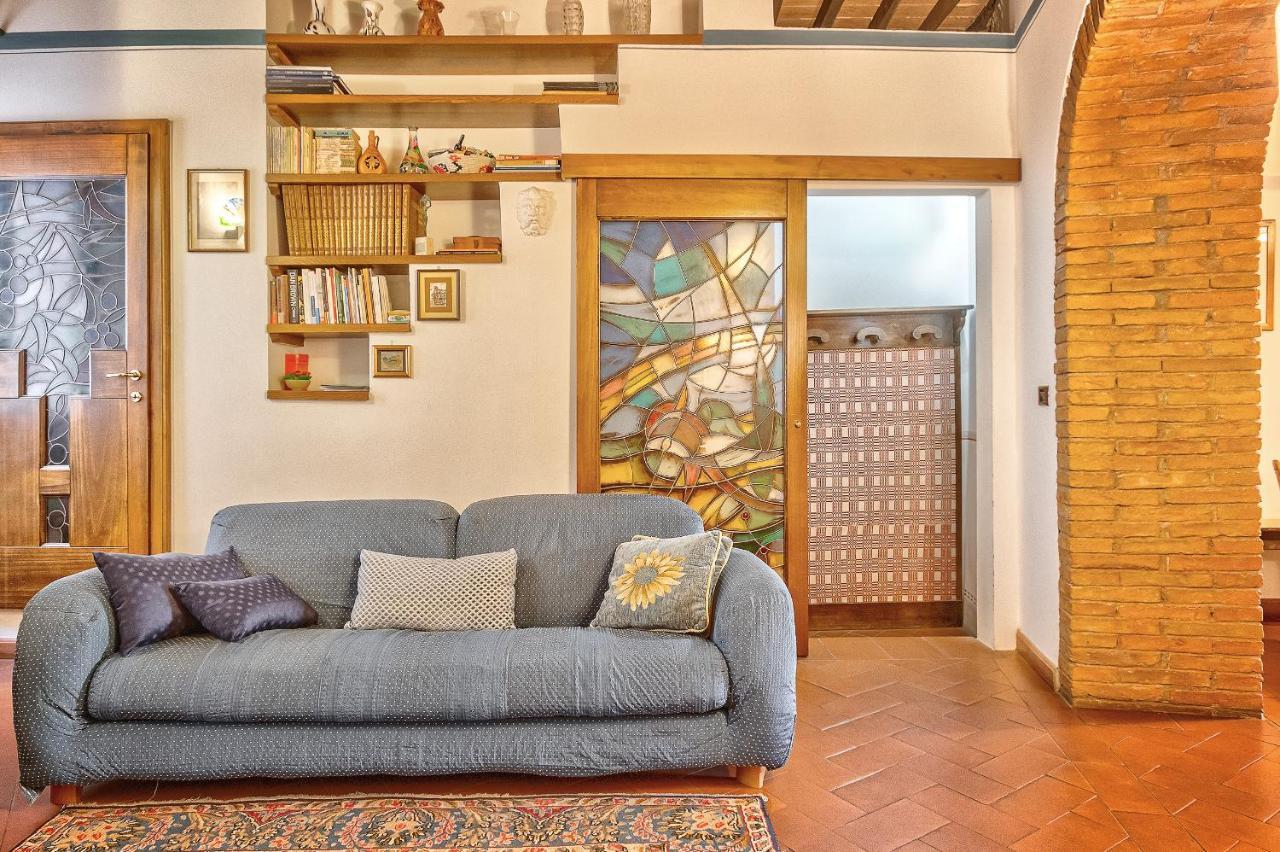 Renaissance Apartment Пиенца Екстериор снимка